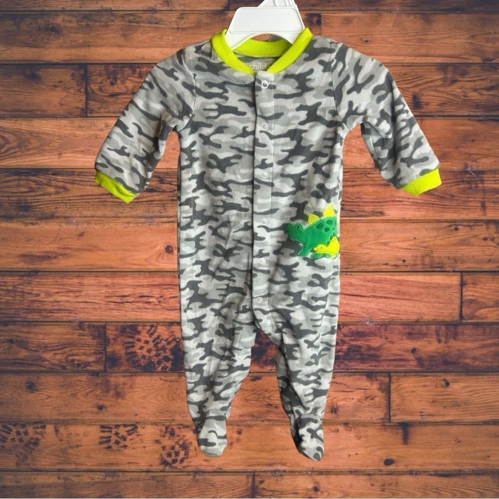 5‎ for $25🔥3-6 Months Carter's Camouflage Dinosaur Fleece Jumpsuit